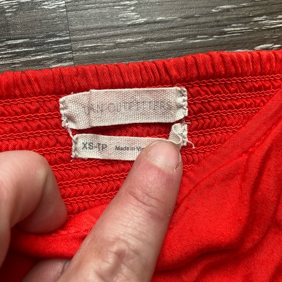 Urban Outfitters UO Red Cropped Blouse Size XS - Picture 3 of 3